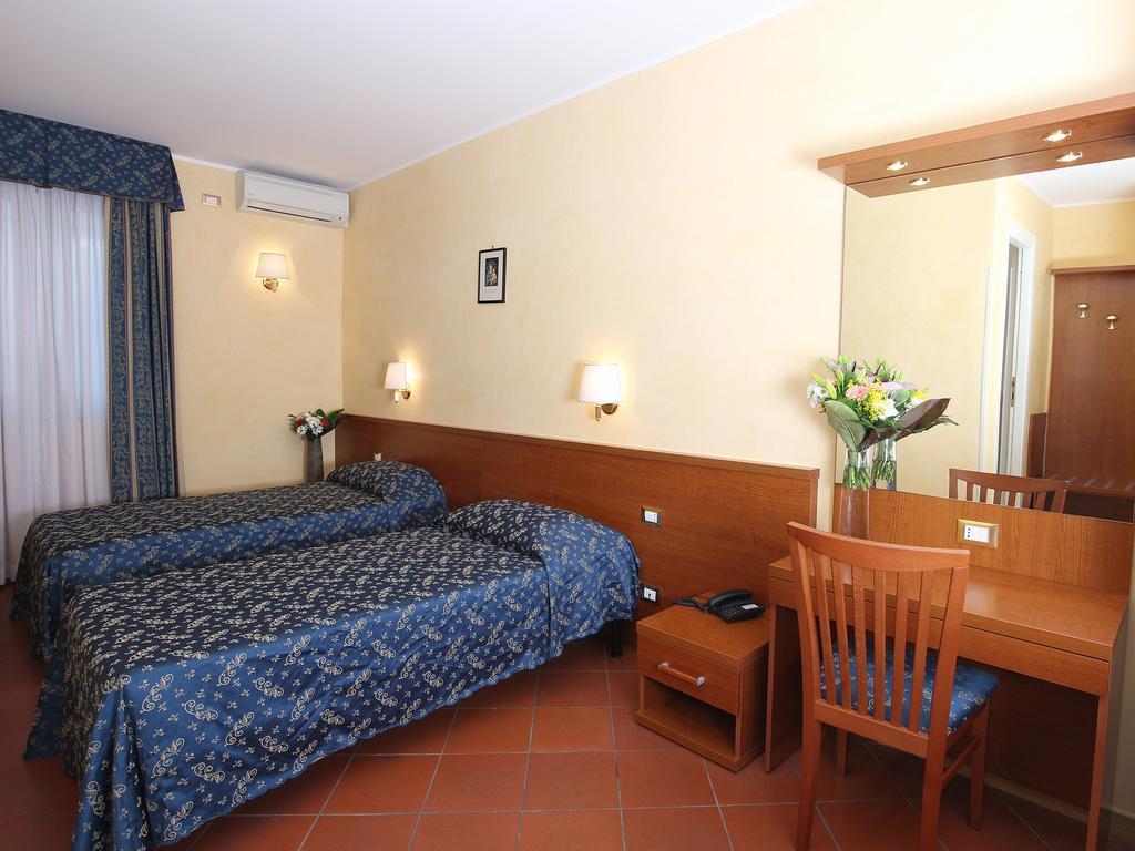 Casa de hóspedes Casa Di Santa Francesca Romana A Ponte Rotto 2*
