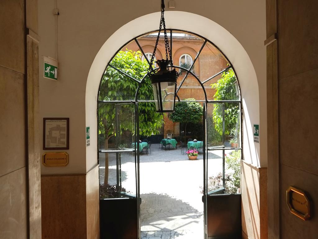 Casa Di Santa Francesca Romana A Ponte Rotto 2* Roma